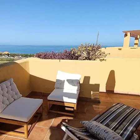 Penthouse Roof Terrace 2 Beds With Panoramic Vues Of Sea And Mountains Lägenhet Manilva